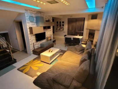 Lazu, vila 5 camere, prima inchiriere