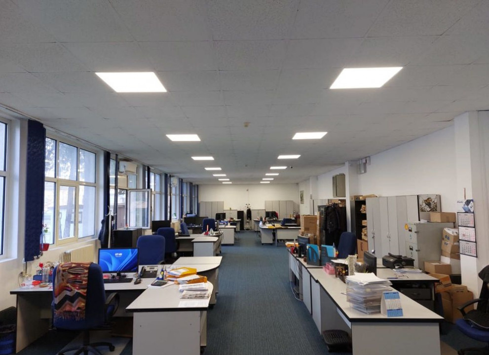 ICIL, spatiu IDEAL BIROURI ,  compartimentat, 290 mp., locuri de parcare 