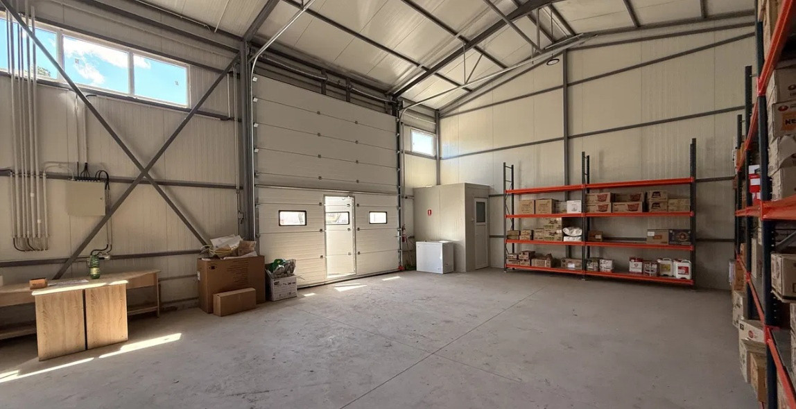 Zona Industriala - hala noua versatila, parc industrial modern, 126 - 252 mp.