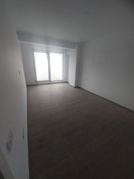 Spații moderne de birouri  , suprafete 70 - 121mp,PARCARE PROPRIE, cladire 2026