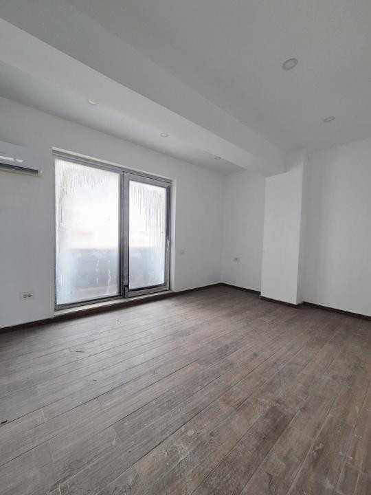 Spații moderne de birouri , suprafete 70 - 121 mp, PARCARE PROPRIE, cladire 2026