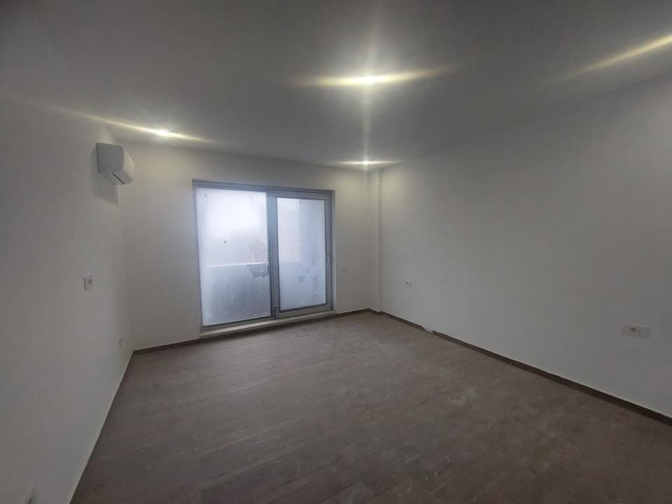 Spații moderne de birouri , suprafete 70 - 121 mp, PARCARE PROPRIE, cladire 2026