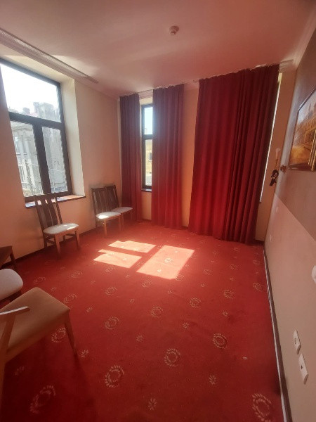 Ultracentral - cladire emblematica D+P+1+M, 430 mp., curte 200  mp.