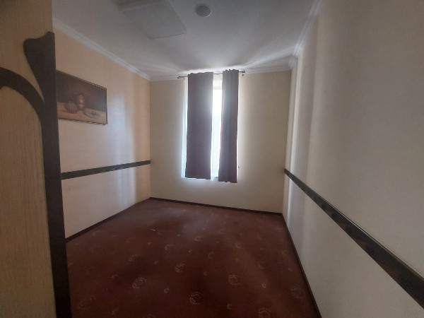 Ultracentral - cladire emblematica D+P+1+M, 430 mp., curte 200  mp.