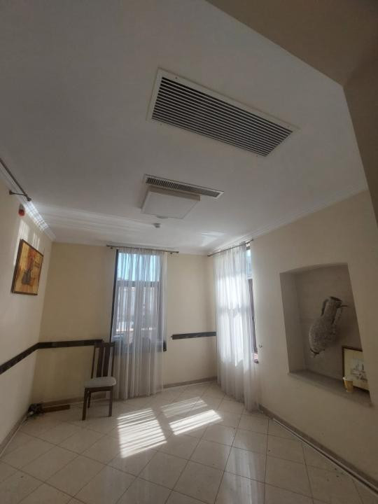 Ultracentral - cladire emblematica D+P+1+M, 430 mp., curte 200  mp.