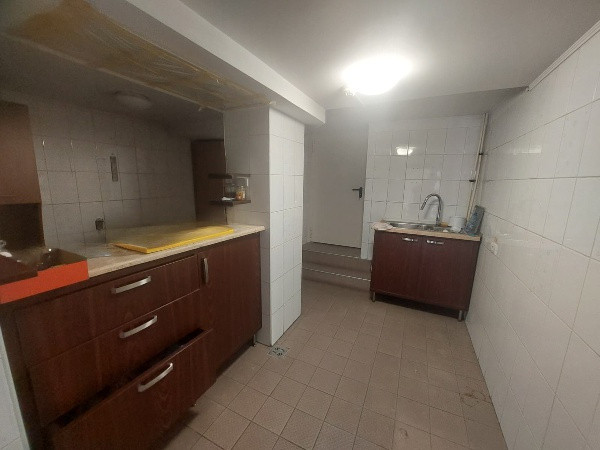 Ultracentral - cladire emblematica D+P+1+M, 430 mp., curte 200  mp.