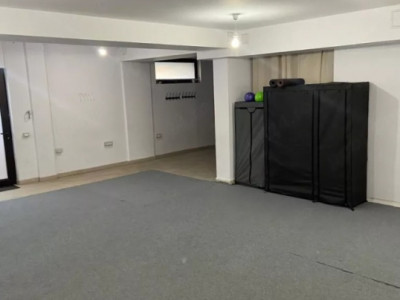 City Mall- imobil 85 mp., zona traficata intens