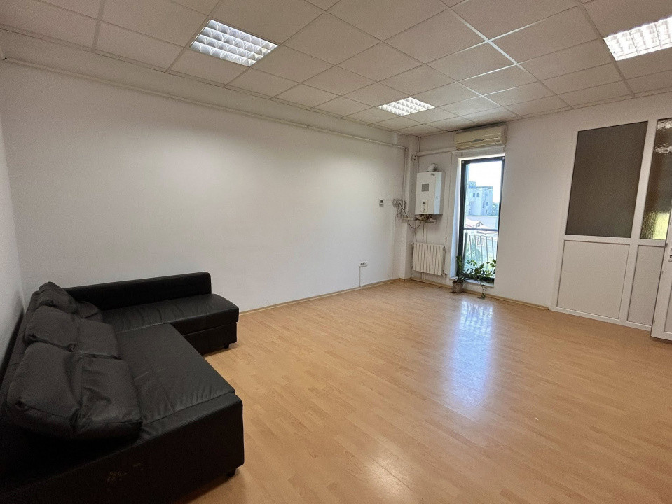 Bd. Mamaia , spatiu IDEAL BIROURI, 43 mp.