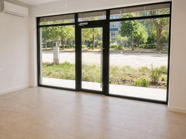 Tomis Nord, artera circulata, SPATIU COMERCIAL, 80 mp.