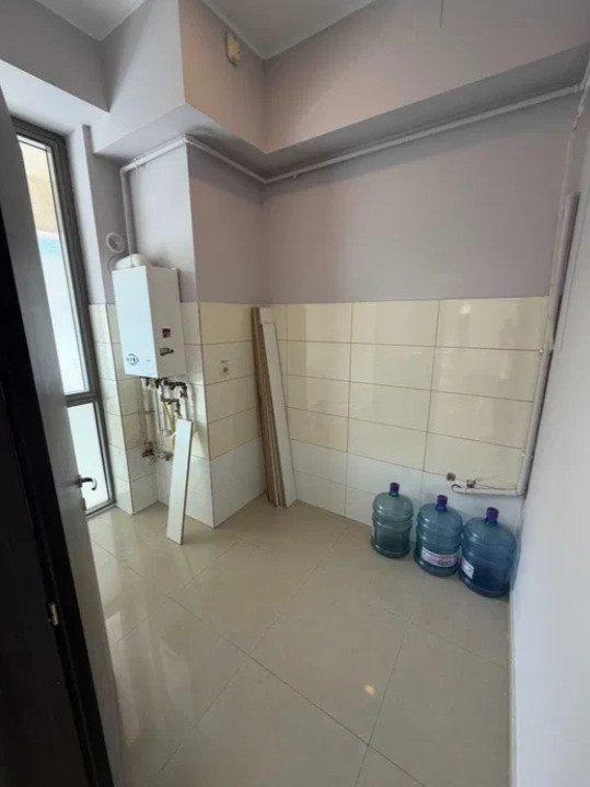 ICIL, spatiu comercial 62 mp., afisaj stradal 10 m.