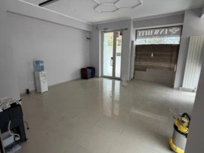 ICIL, spatiu comercial 62 mp., afisaj stradal 10 m.