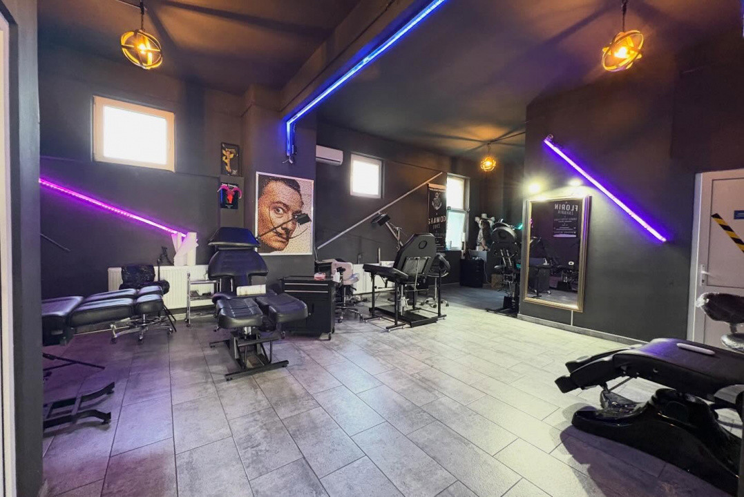 Faleza Nord, spatiu comercial din constructie 190 mp. , 5 camere, curte