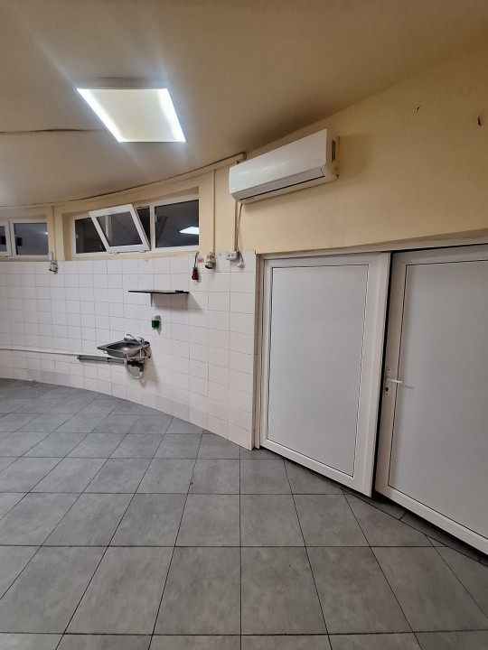 Tomis Nord - spatiu comercial 113 mp., zona intens traficata pietonal