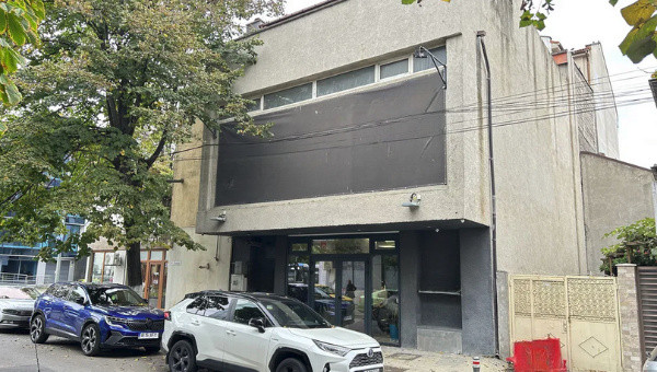 Ultracentral, spatiu comercial 490 mp.