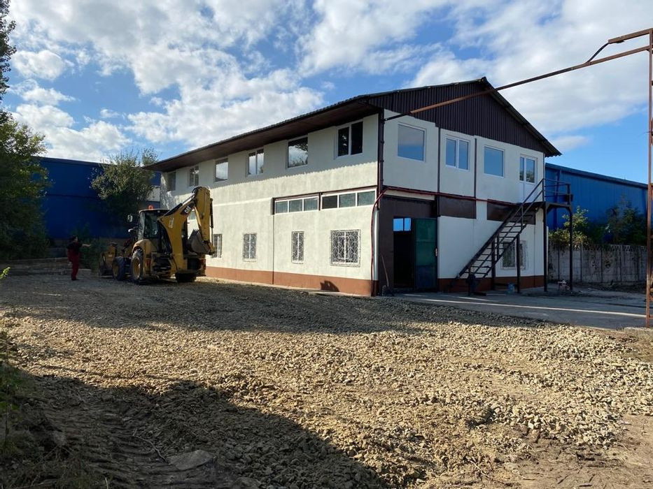 CET zona industriala hala 400mp si teren 450mp
