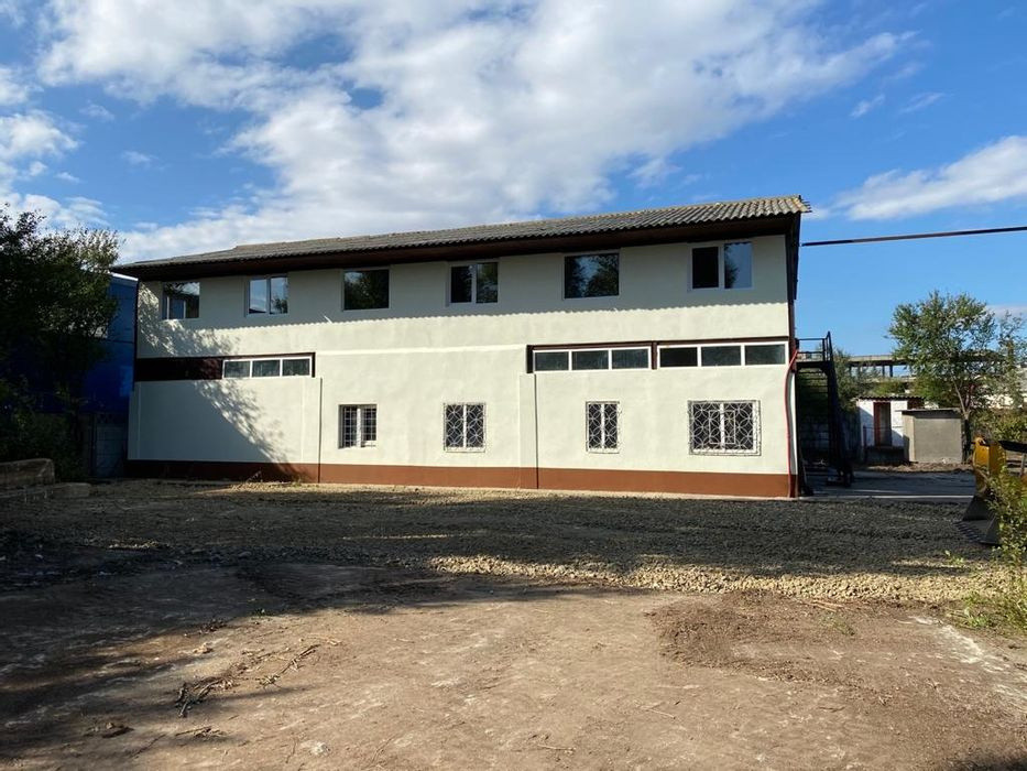 CET zona industriala hala 400mp si teren 450mp