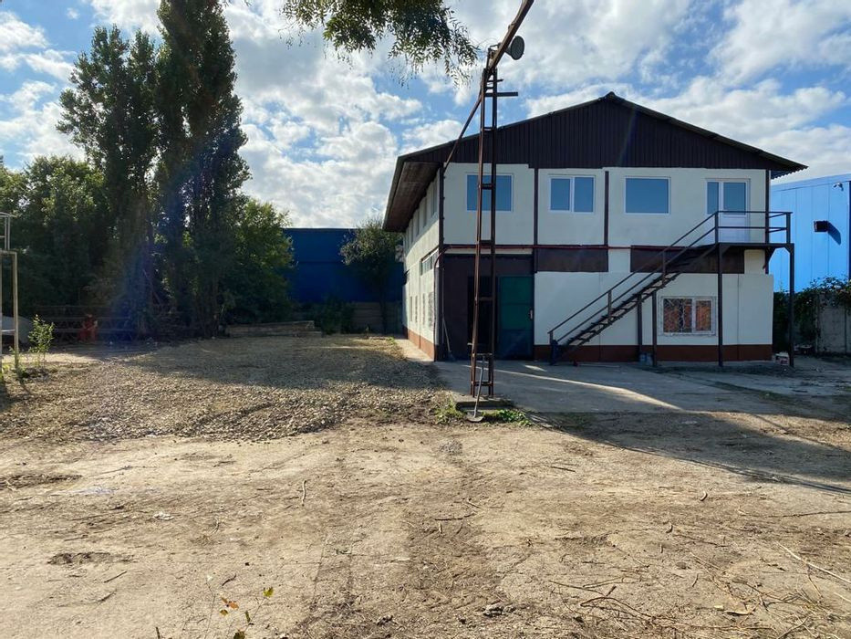 CET zona industriala hala 400mp si teren 450mp