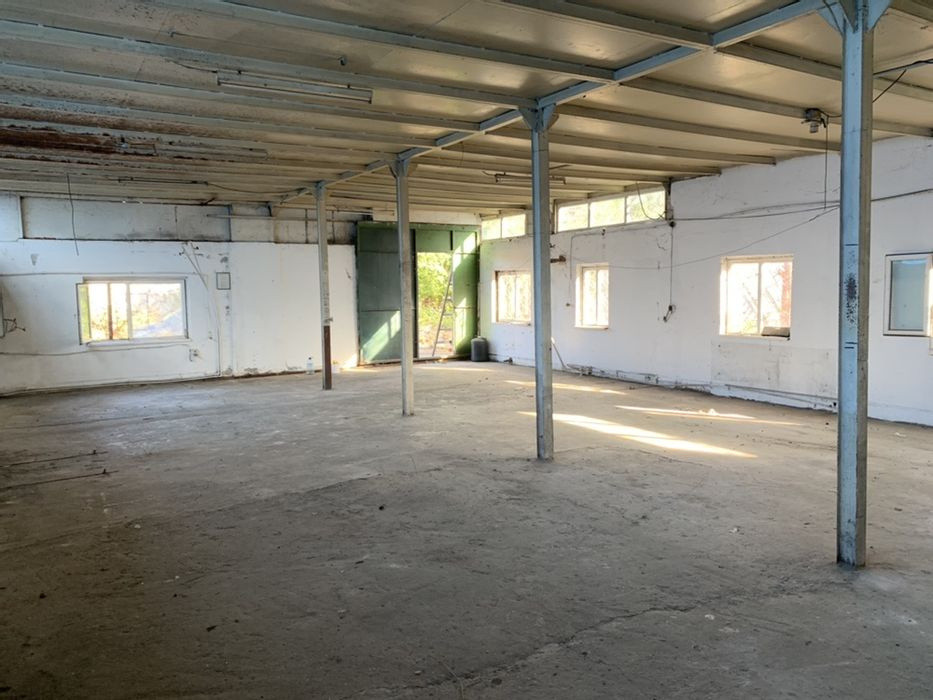 CET zona industriala hala 400mp si teren 450mp