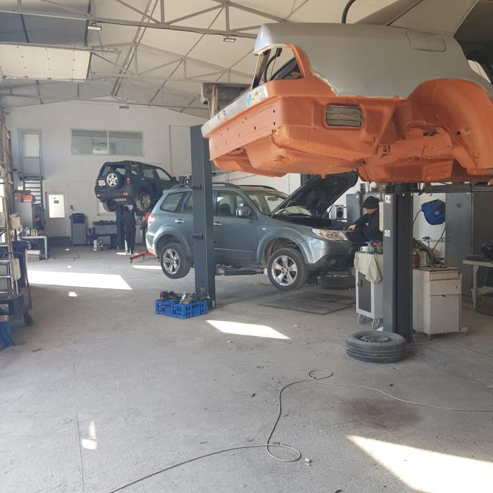 AGIGEA, hala 450 mp. si teren 1.700 mp.