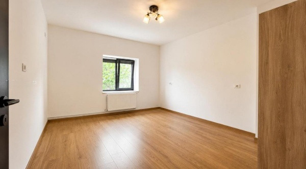 Ultracentral - Primarie, spatiu birouri, 90 mp.