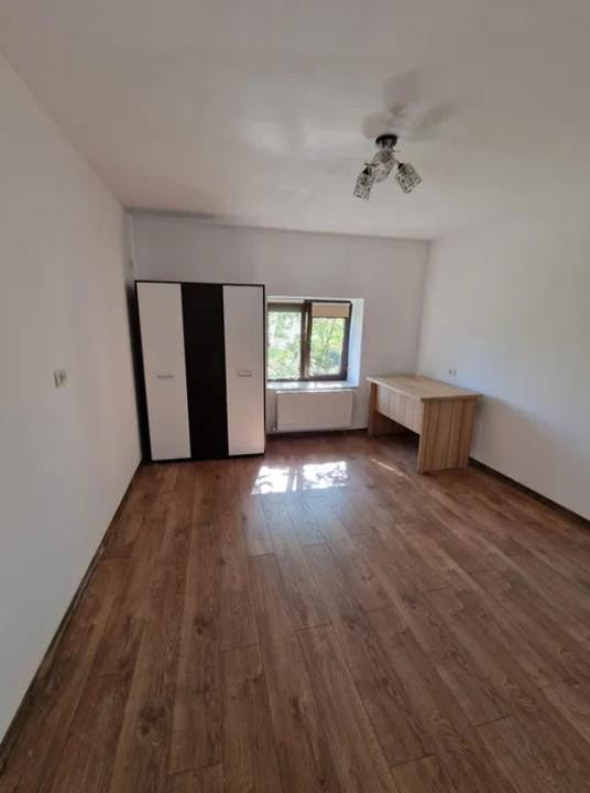 Ultracentral - Primarie, spatiu birouri, 90 mp.