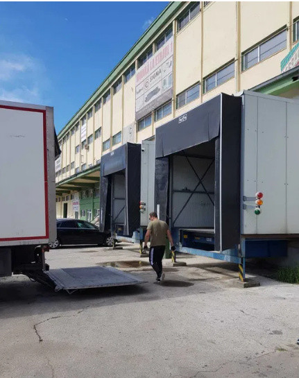 Zona Industriala, centru comercial/industrial, cladiri 6967 mp + teren 5289 mp