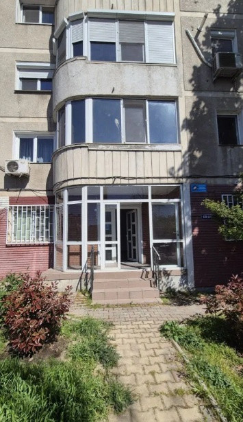 Tomis III, SPATIU COMERCIAL, 71 mp., zona traficata intens