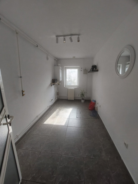 Tomis III, SPATIU COMERCIAL, 71 mp., zona traficata intens