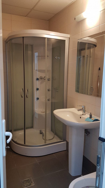  Bd. Mamaia - spațiu de birouri premium , 241 mp .