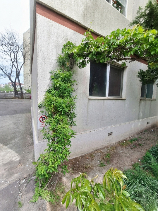 Intim  - Sabroso, apartament 3 camere decomandate, 