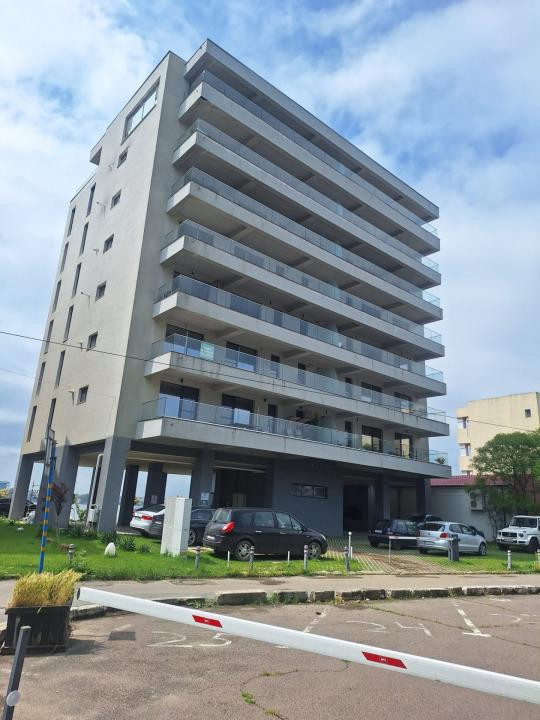 Intrare Statiunea Mamaia, apartamente 2 camere - 83 mp.