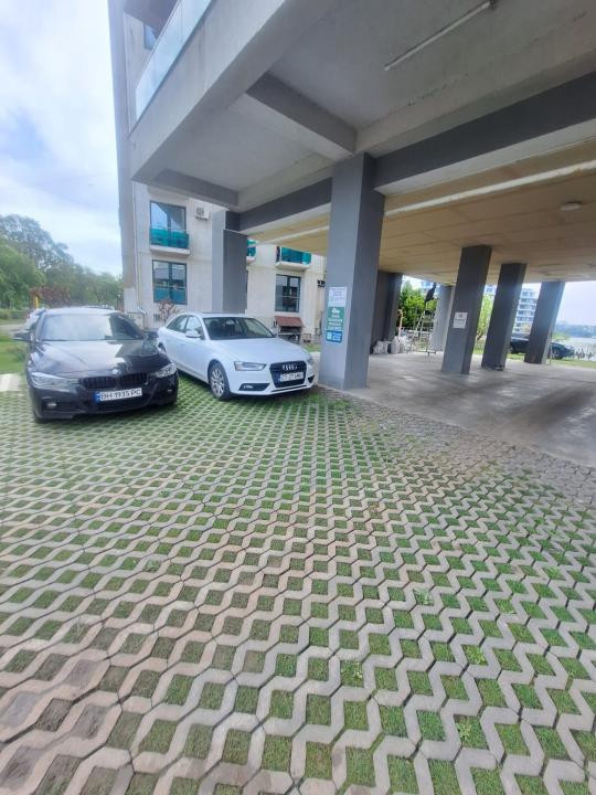 Intrare Statiunea Mamaia, apartamente 2 camere - 83 mp.