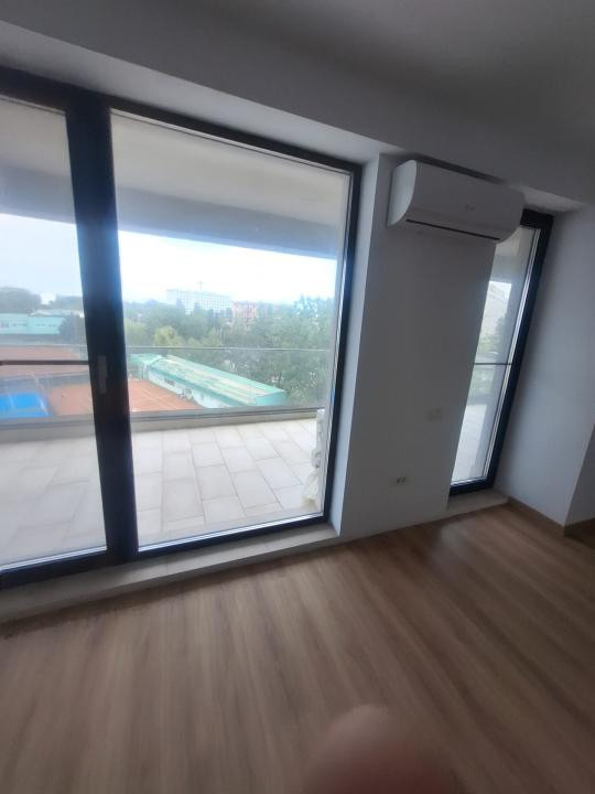 Intrare Statiunea Mamaia, apartamente 2 camere - 83 mp.