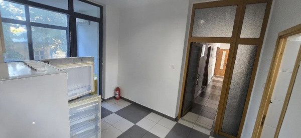 Ultracentral - Bd. Mamaia, spatiu ideal birouri, 252 mp., etaj 1