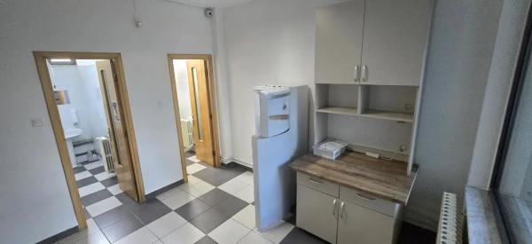 Ultracentral - Bd. Mamaia, spatiu ideal birouri, 252 mp., etaj 1