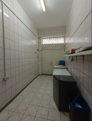  Tomis III , spatiu comercial, 130 mp.