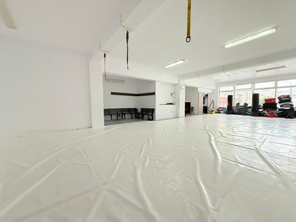 Ultracentral, spatiu comercial parter, open space, 116 mp., 
