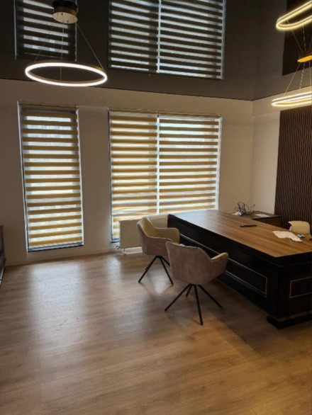 Campus - spațiu comercial / birou premium de vânzare