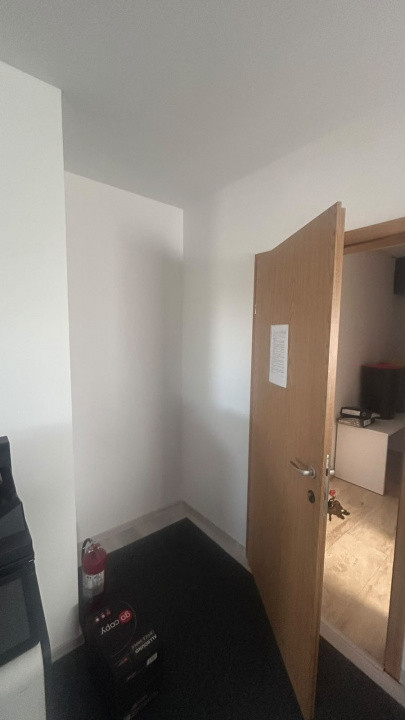 Bd. Mamaia - Delfinariu, spatiu BIROURI PREMIUM,  UTILITATI INCLUSE