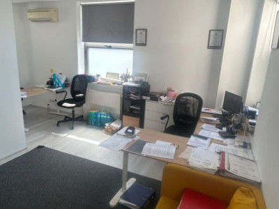 Bd. Mamaia - Delfinariu, spatiu BIROURI PREMIUM,  UTILITATI INCLUSE