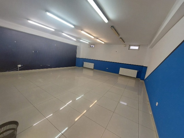 Delfinariu-bd. Mamaia, spatiu birouri 50 mp., posibilitate compartimentare