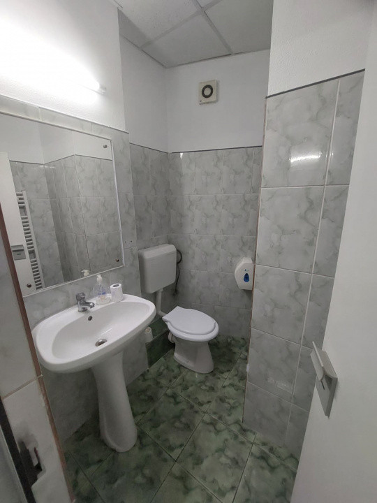 Centru - Bd. Mamaia, spatiu birouri 160 mp.