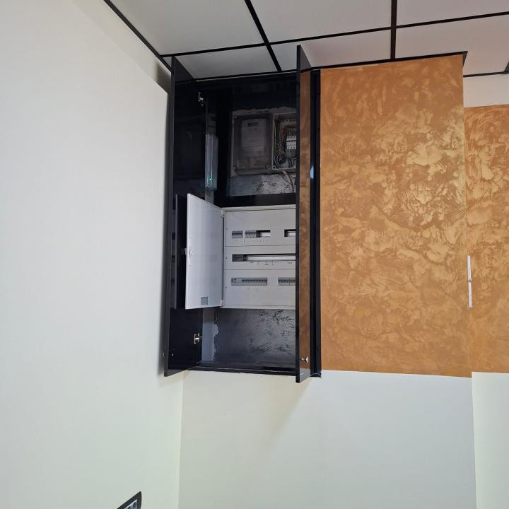 Inel I - str. Soveja, spatiu comercial 78 mp., stradal