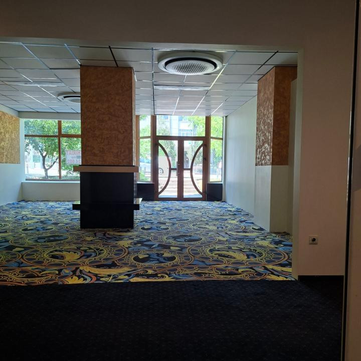 Inel I - str. Soveja, spatiu comercial 78 mp., stradal