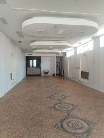 Capitol - bd. Mamaia, spatiu comercial 135 mp.