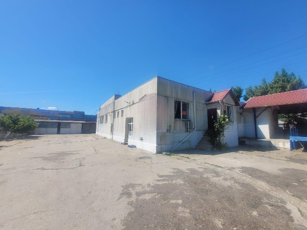Zona Industriala, 700 mp., platforma betonata, frig/congelare