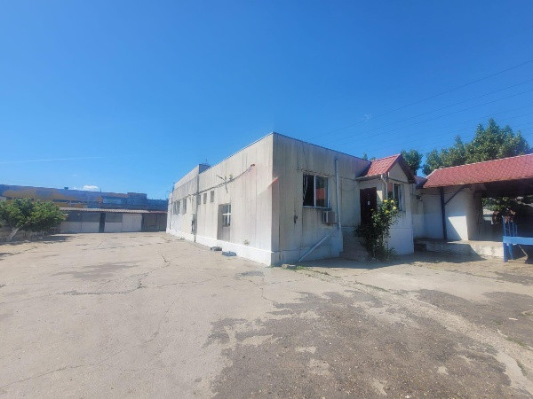 Zona Industriala, 700 mp., platforma betonata, frig/congelare