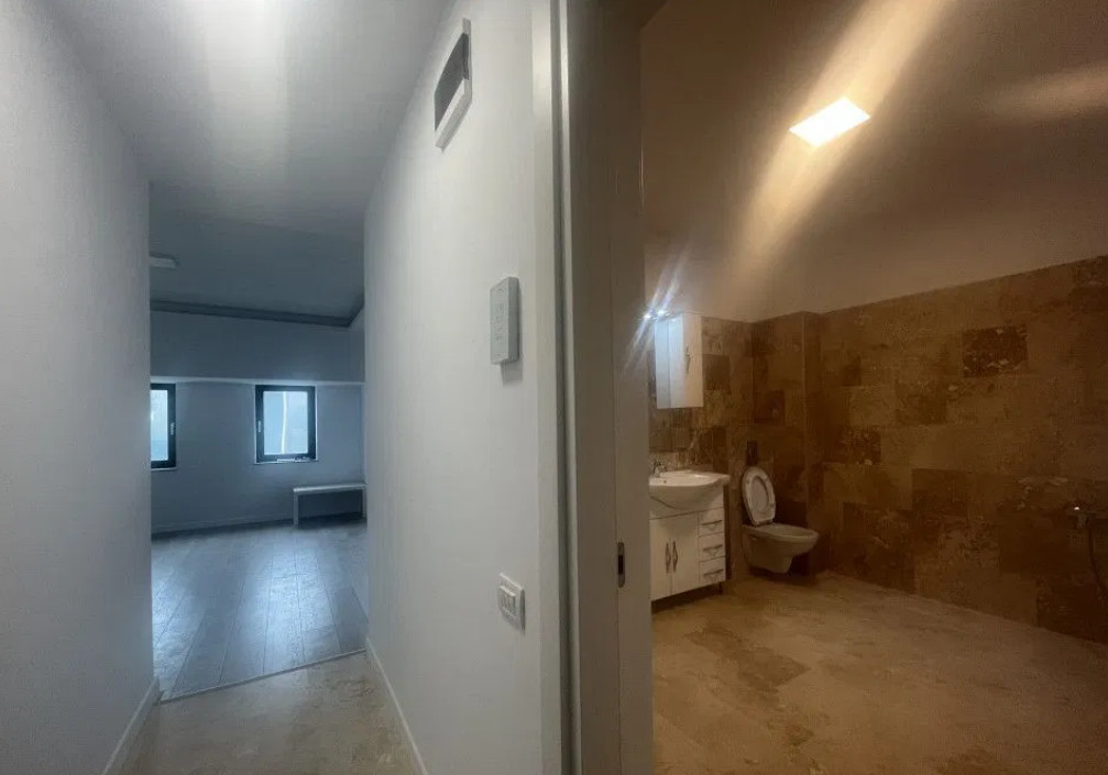 Piata Ovidiu ( Centrul Vechi), spatii IDEAL BIROURI, 50-58 mp.
