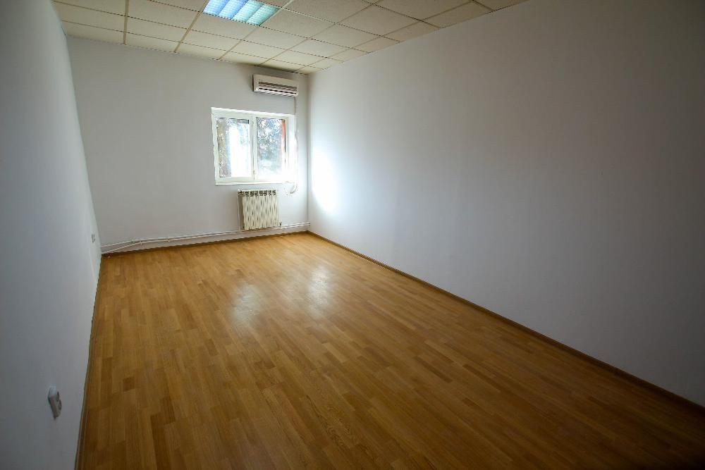 Faleza Nord, spatii birouri, zona linistita