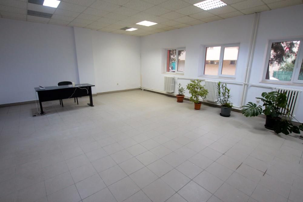 Faleza Nord, spatii birouri, zona linistita